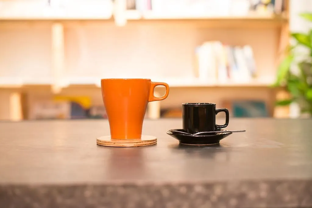 Tonagi Hostel & Cafe Fukuoka  0*, Fukuoka (Fukuoka)